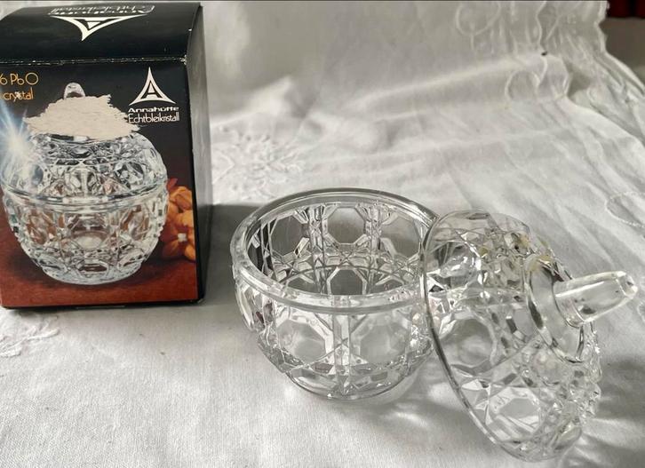 Kristallen Sieradendoosje / Kommetje Annahütte, Antiek en Kunst, Antiek | Glas en Kristal, Ophalen of Verzenden