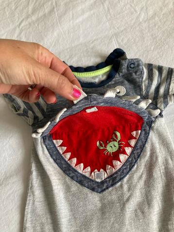 Leuke Romper - Haai Design beschikbaar voor biedingen