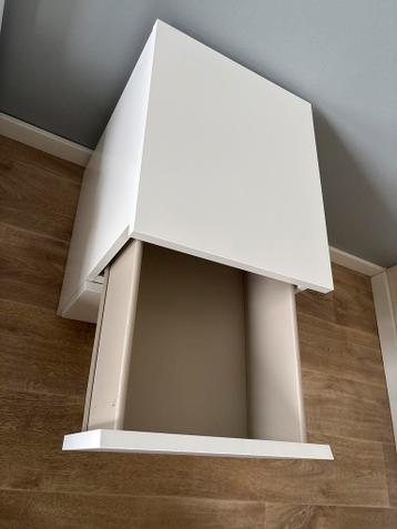 IKEA Malm Nachtkastje - 40x55x48 cm - afbeelding 2