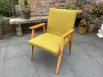 vintage stoel met groene bekleding  rechtstreeks van zolder, Ophalen, Gebruikt, Hout