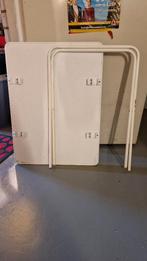 campingtafel wit 59 x 80 met setje losse poten, Caravans en Kamperen, Kampeeraccessoires, Ophalen, Zo goed als nieuw