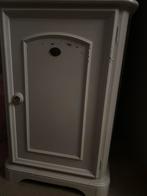 Kastje met koelkast of gewoon bergruimte, Ophalen, Gebruikt