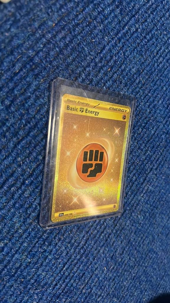 Pokemon 258/198 basic energy, Ophalen, Zo goed als nieuw