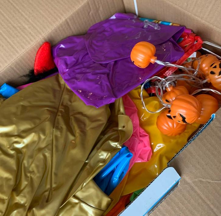 Feestversiering - Slingers, Ballonnen, Halloween, Huis en Inrichting, Schoonmaakartikelen, Overige typen, Ophalen