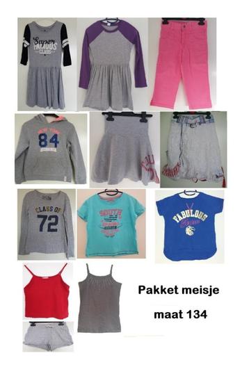 Pakket kleding maat 134 meisje beschikbaar voor biedingen