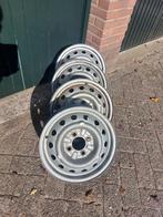 Alfa Giulia stalen velgen met nok, Auto-onderdelen, Banden en Velgen, Ophalen, 14 inch, All Season, Velg(en)