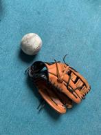 Honkbal handschoen en bal, Sport en Fitness, Honkbal en Softbal, Nieuw, Bal, Ophalen of Verzenden, Honkbal
