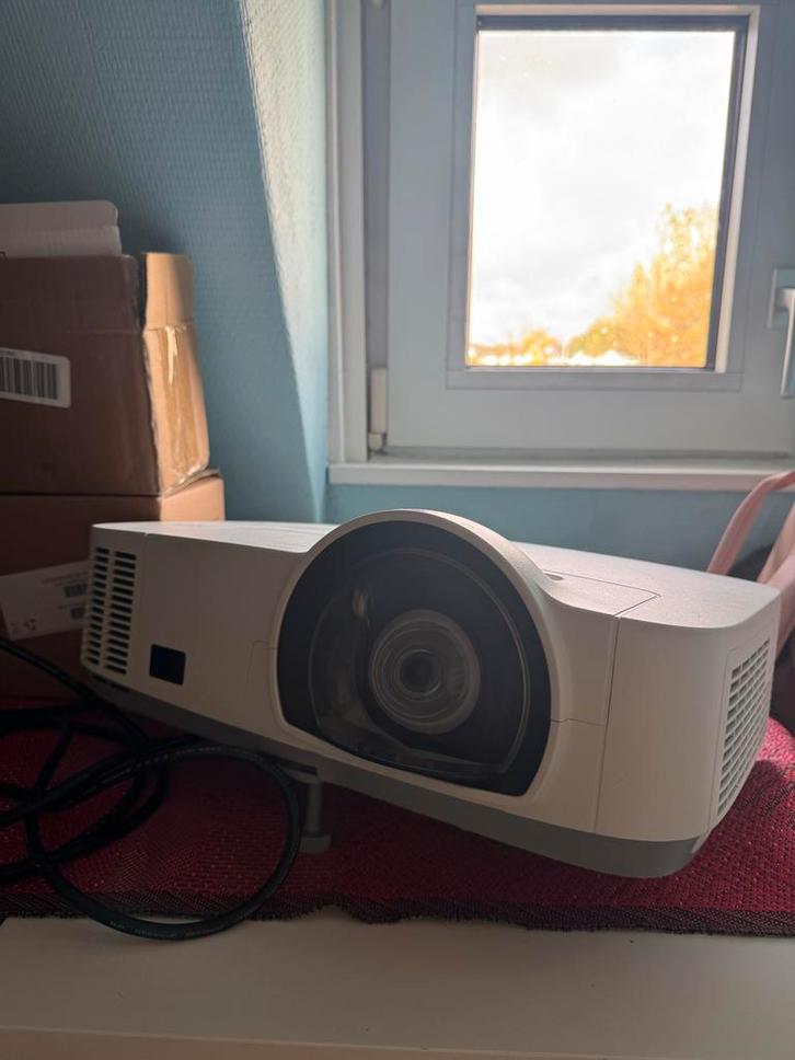 Defecte NEC M260XS Beamer - Nieuwe Lamp, Slaat Af, Audio, Tv en Foto, Beamers, Niet werkend, DLP, Overige resoluties, Ophalen