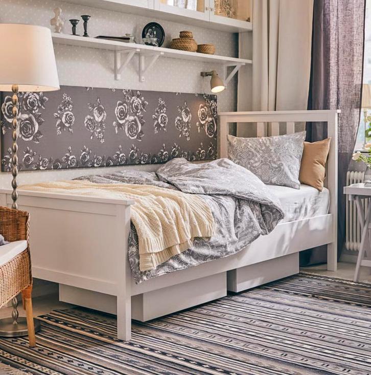 IKEA Hemnes bedframe 90x200, Huis en Inrichting, Slaapkamer | Bedden, Zo goed als nieuw, Eenpersoons, 90 cm, 200 cm, Hout, Wit