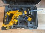 DeWalt reciprozaag, Doe-het-zelf en Verbouw, Gereedschap | Zaagmachines, 70 mm of meer, 600 tot 1200 watt, Ophalen of Verzenden