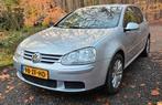 Volkswagen Golf 5 1.6 uit 2008 Optive3, Voorwielaandrijving, 4 cilinders, 620 kg, 1148 kg