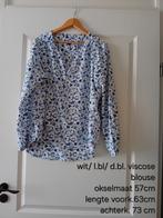 Soepelvallende " Delftsblauwe" polyester blouse maat 44, Ophalen of Verzenden, Zo goed als nieuw, Maat 42/44 (L), Wit