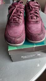 Xsensible maat 39, Ophalen of Verzenden, Zo goed als nieuw, Rood, Sneakers of Gympen