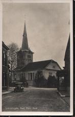 Gendringen, Ned. Herv. Kerk met oude auto (ca 1935), Gelopen, Gelderland, Ophalen of Verzenden, 1920 tot 1940