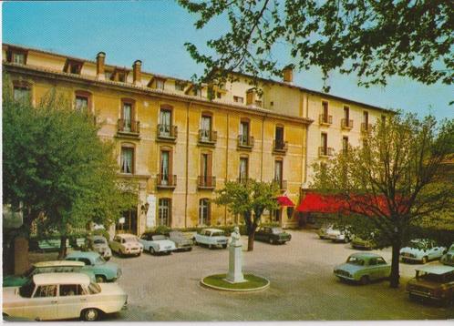 Frankrijk, Aix met auto's oa Peugeot 404 cabriolet, Verzamelen, Ansichtkaarten | Buitenland, Ongelopen, Frankrijk, 1960 tot 1980