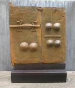 DOGON MALI AFRIKA GRAANSCHUURDEUR OP SOKKEL, Antiek en Kunst, Ophalen of Verzenden