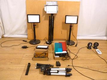 Diverse items om te belichten. Alles-in-één koop. Nieuwstaat beschikbaar voor biedingen