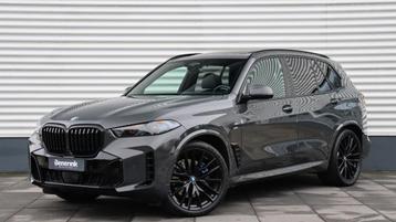 BMW X5 xDrive30d M-Sport Pro | Sky Lounge | Massage | Soft-C beschikbaar voor biedingen