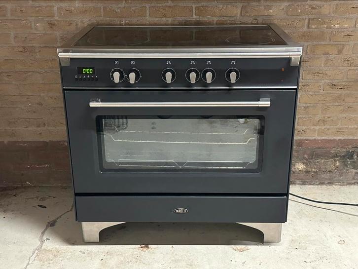 Boretti INDUCTIE fornuis 90cm antraciet, werkt 100%, Witgoed en Apparatuur, Kookplaten, Gebruikt, Vrijstaand, Inductie, 4 kookzones