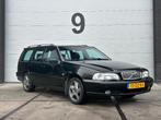 Volvo V70 2.4 | 1e eigenaar | 138.748km | 7-zit | Nieuwe APK, Auto's, Volvo, Voorwielaandrijving, Zwart, 1436 kg, Stationwagon