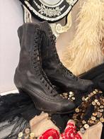 Victoriaanse lederen laarsjes met zijde gevoerd shabby, Verzenden, Dames