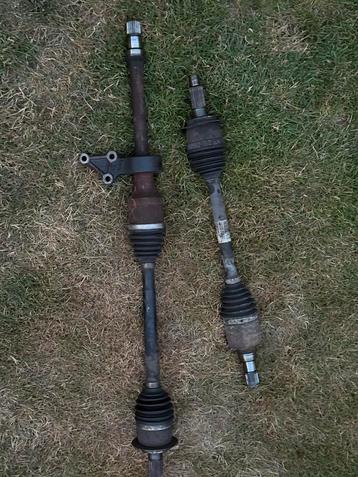 Set Aandrijfassen Suzuki Swift Sport Links + Rechts Compleet beschikbaar voor biedingen