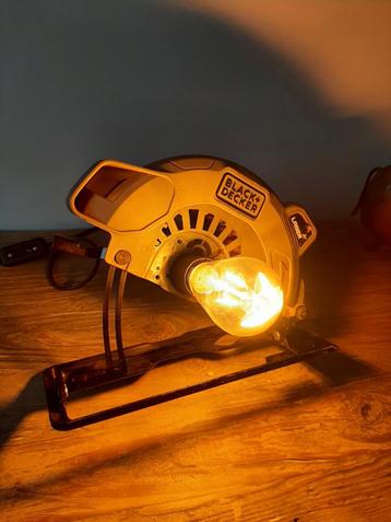 Black en Decker cirkelzaaglamp  beschikbaar voor biedingen