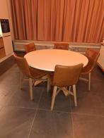 Lotus Ronde Eettafel met 6 Flint Cognac Stoelen, Ophalen