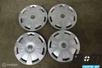 Set originele 16 inch wieldoppen Audi A3 8V 8V0601147D, Auto-onderdelen, Banden en Velgen, Gebruikt, Band(en)