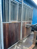 Paardenstallen