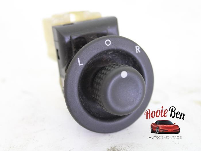 Spiegel Schakelaar van een Dodge Caliber, Auto-onderdelen, Dashboard en Schakelaars, Dodge, Gebruikt, 3 maanden garantie, Ophalen of Verzenden