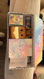 Prismatic evolutions upc geopend, Huis en Inrichting, Ophalen of Verzenden, Zo goed als nieuw, Minder dan 45 cm