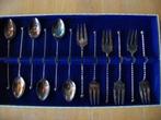 Cassette met 6 verzilverde lepeltjes, 6 verzilverde vorkjes, Antiek en Kunst, Ophalen of Verzenden
