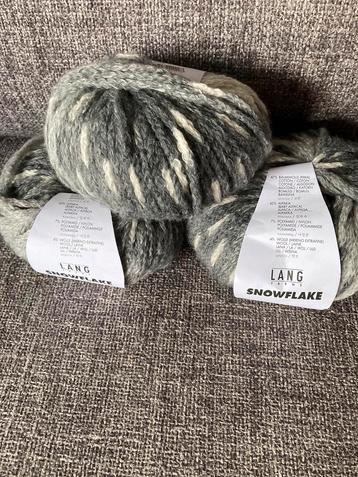 Pakketje van 3 bollen Lang Yarns Snowflake kleur 24 beschikbaar voor biedingen