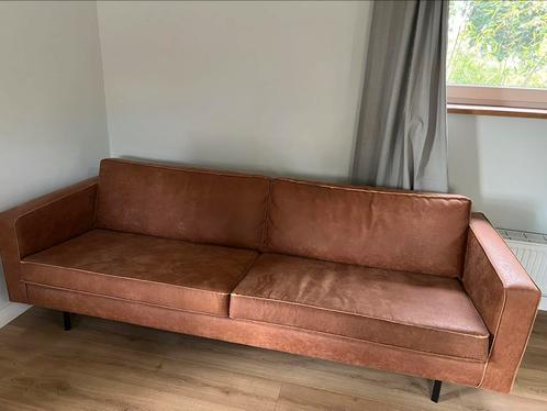 WOOOD Bank Indy 2,5 zits leather camelbrown, Huis en Inrichting, Banken | Bankstellen, Zo goed als nieuw, Rechte bank, Driepersoons