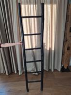 Houten Ladder - Decoratief, Ophalen, Zo goed als nieuw