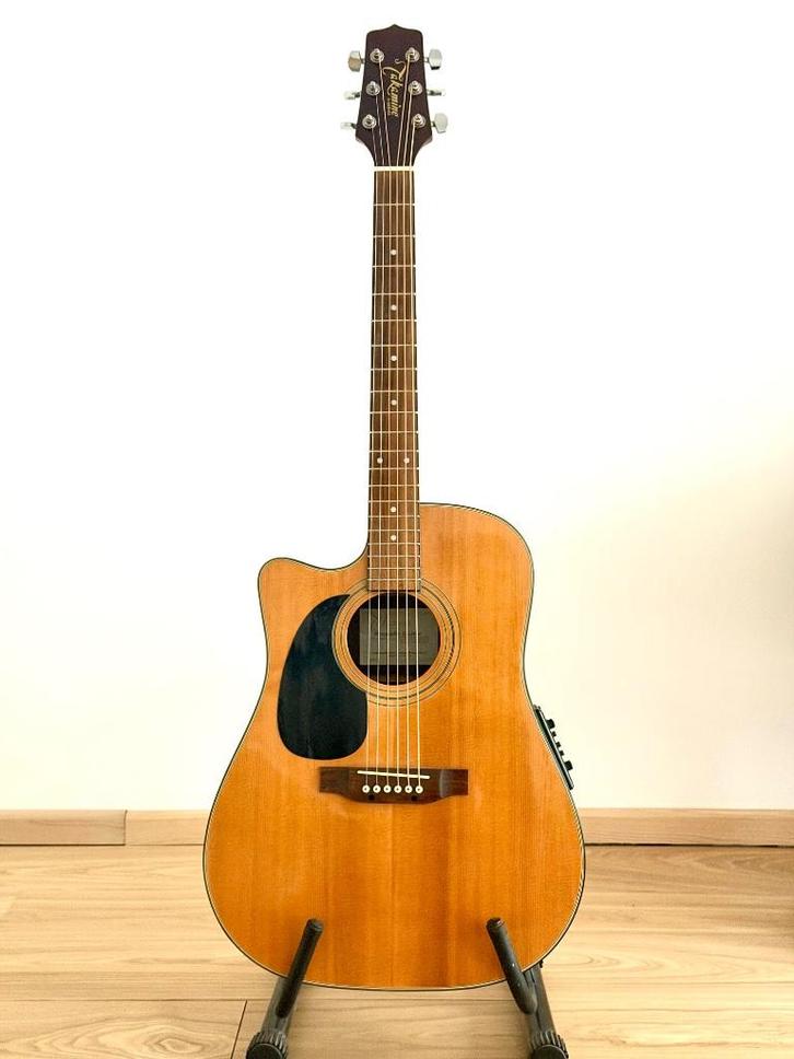 Takamine EG530C Linkshandige elektro-akoestische gitaar, Muziek en Instrumenten, Snaarinstrumenten | Gitaren | Akoestisch, Gebruikt
