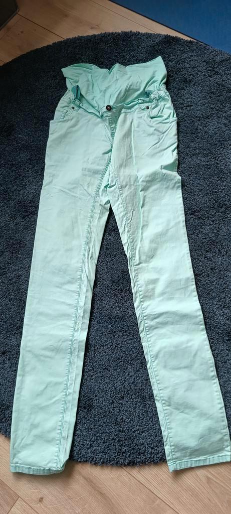 Zeer nette zwangerschaps broek van L2W, maat 30, Kleding | Dames, Positiekleding, Zo goed als nieuw, Broek of Spijkerbroek, Maat 38/40 (M)