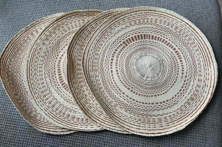 Set van 4 Zara Home placemats, Huis en Inrichting, Woonaccessoires | Onderzetters, Zo goed als nieuw, Bord, Ophalen of Verzenden