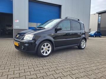 Fiat Panda 1.4 16V 100HP 2007 Zwart