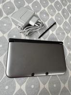 Grijze Nintendo 3DS XL incl lader, stylus & Perfect Werkend, Spelcomputers en Games, Spelcomputers | Nintendo DS, Ophalen of Verzenden