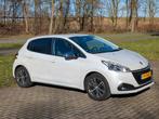 Peugeot 208 1.2 VTI 81KW/110PK 5-D 2017 Wit, Auto's, Peugeot, Voorwielaandrijving, 40 €/maand, Euro 6, Leder en Stof