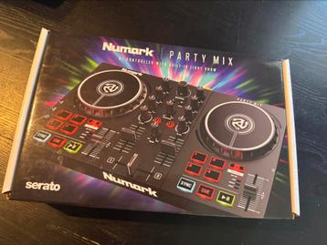 Numark party mix beschikbaar voor biedingen