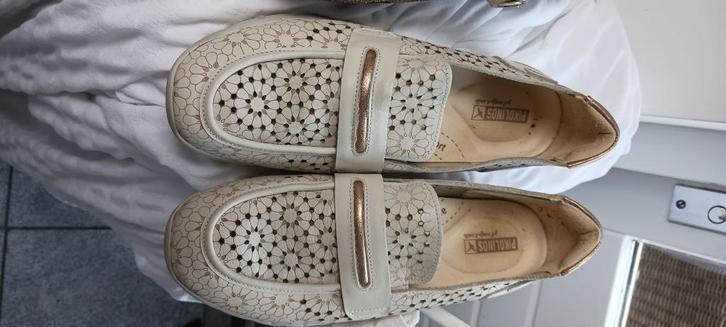 Pikolinos instappers !!!, Kleding | Dames, Schoenen, Zo goed als nieuw, Instappers, Beige, Ophalen of Verzenden
