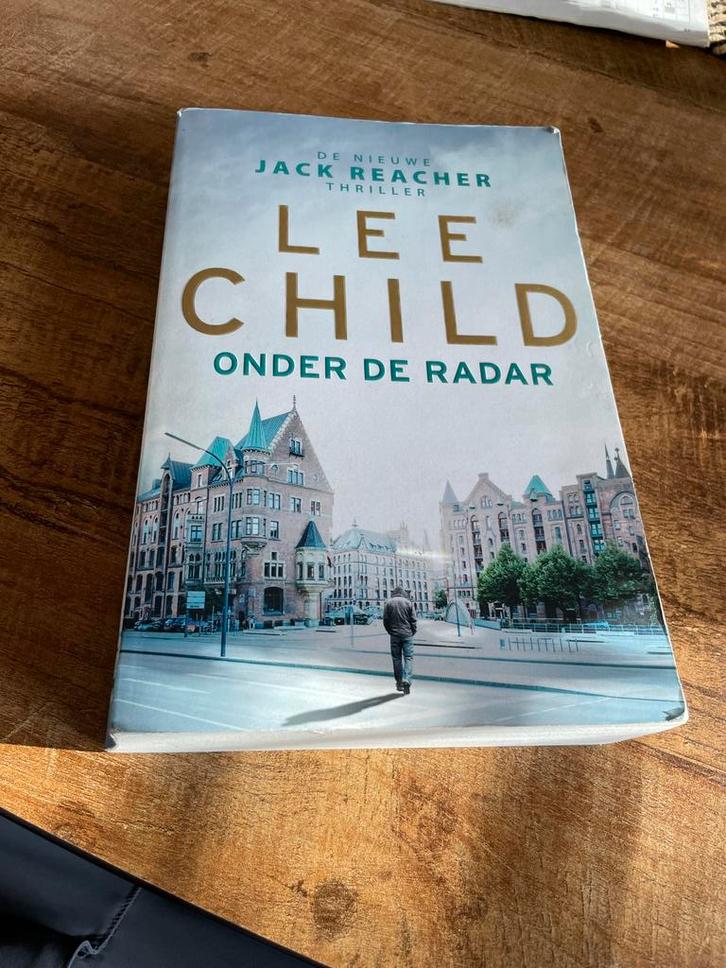 Leesboek “Lee Child” titel Onder De Radar, Boeken, Thrillers, Gelezen, Nederland, Ophalen