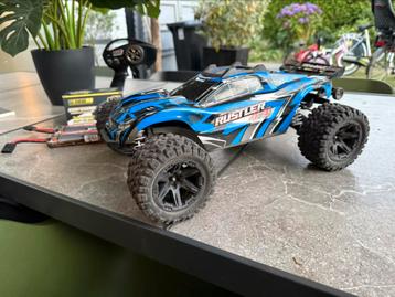 Mooie Traxxas rustler 4x4 1:10 brushed inc 3x accu en lader beschikbaar voor biedingen