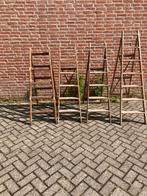 Mooie oude houten trapjes ,in topstaat, Ophalen, Gebruikt, Rond, Hout