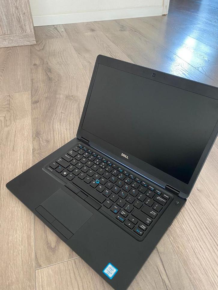 Dell 5490-8e gen I5-8GB|256GB SSD-verlicht toetsenbord, Computers en Software, Windows Laptops, Zo goed als nieuw, Ophalen of Verzenden