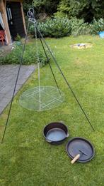 3 Poot met BBQ en Dutch oven, Ophalen, Zo goed als nieuw, Met accessoires