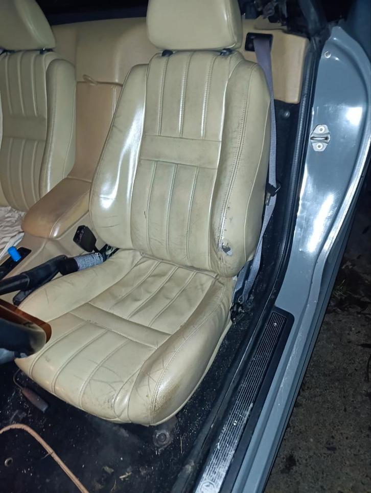 Mg Tf Stoelen beige gezocht, Auto-onderdelen, Interieur en Bekleding, MG, Nieuw, Ophalen of Verzenden